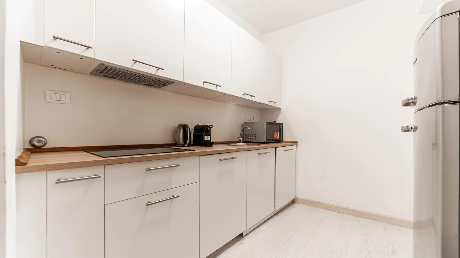 Casa Dana - Metro Flaminio - Piazza Del Popolo Apartment Rome